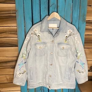 7 For All Mankind Easy Trucker denim jacket size large embroidered birds flowers